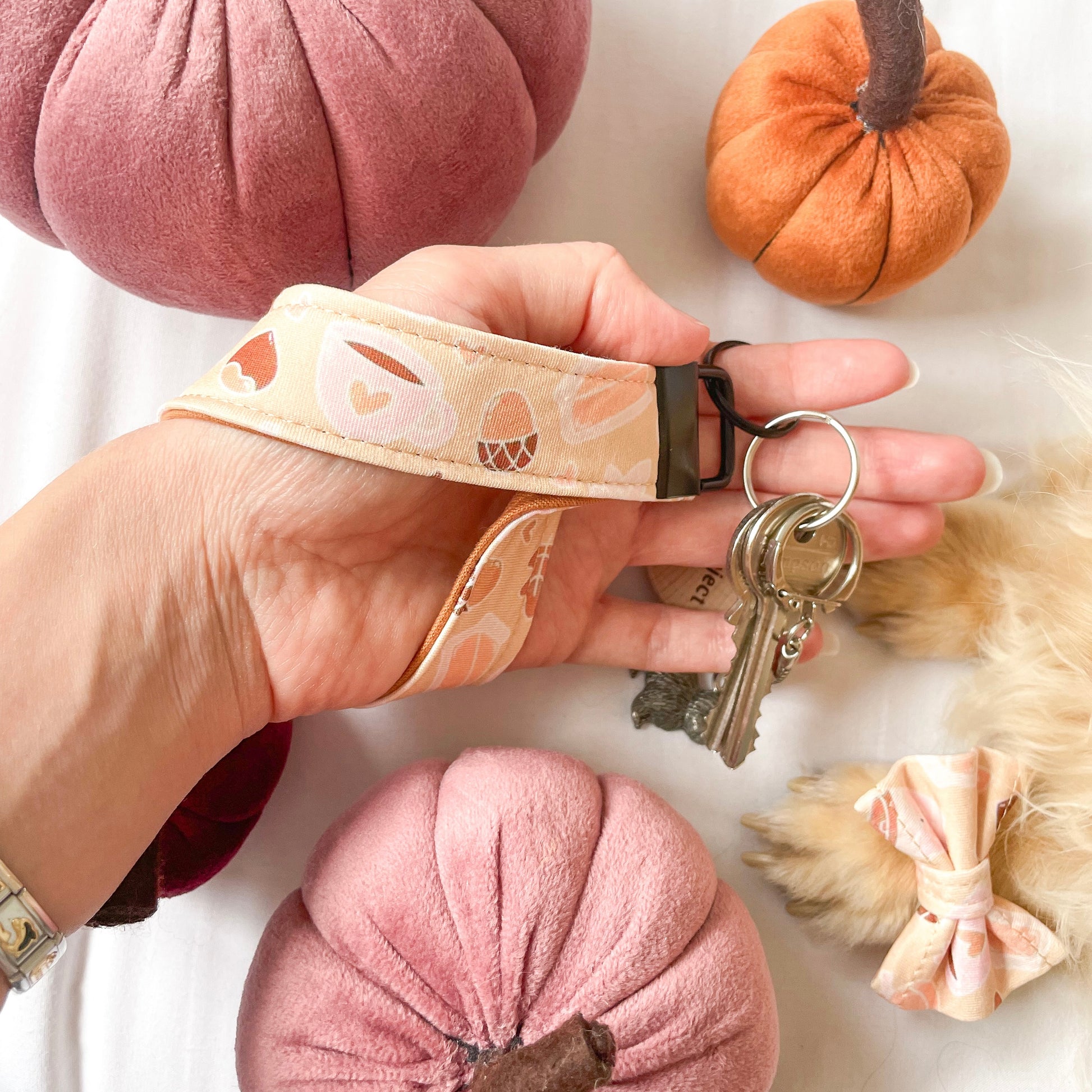 Key Wristlet - Sweet Pawtumn Pie - The Neutral Dog Company